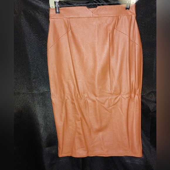 Vegan Leather Pencil Skirt (coffee) - Picture 7 of 13